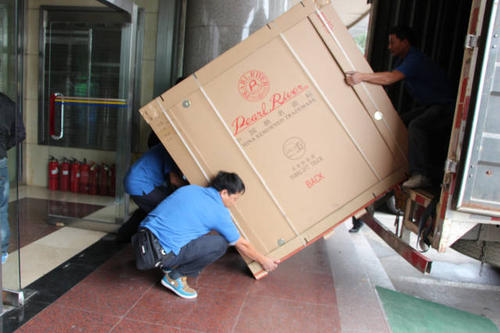 岳池钢琴贵重工艺品无忧运